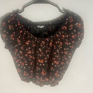 VERY NICE LADIES TOP